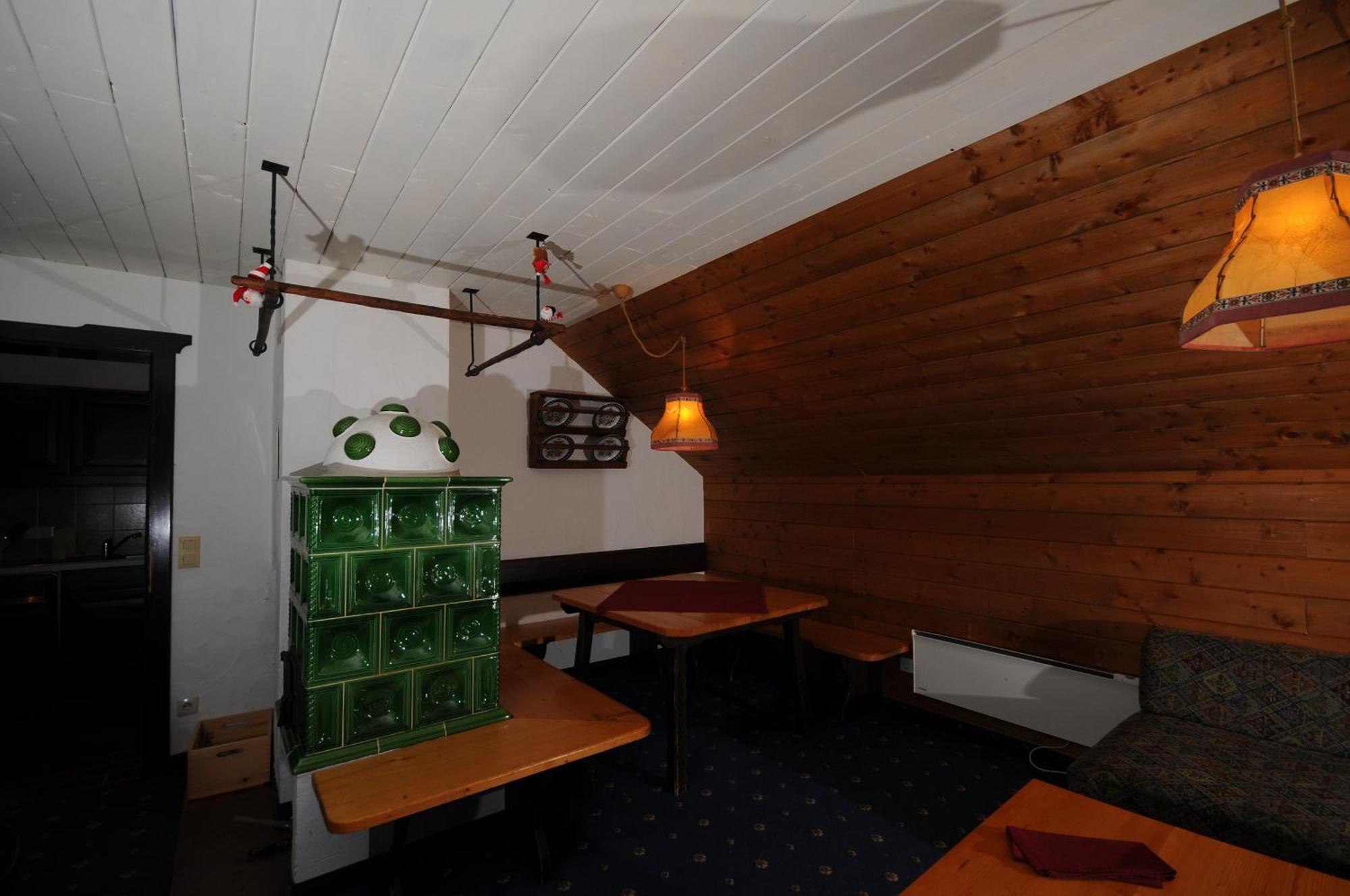Alpenhaeuser Marcius Sonnenalpe Nassfeld Habitación foto